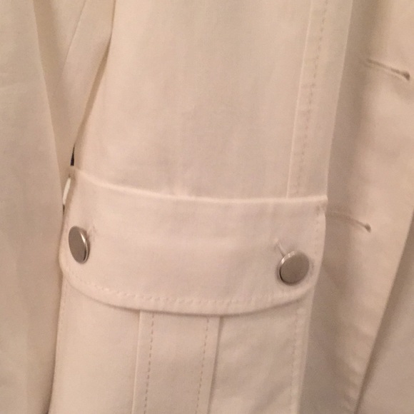 Escada jacket - Picture 3 of 4